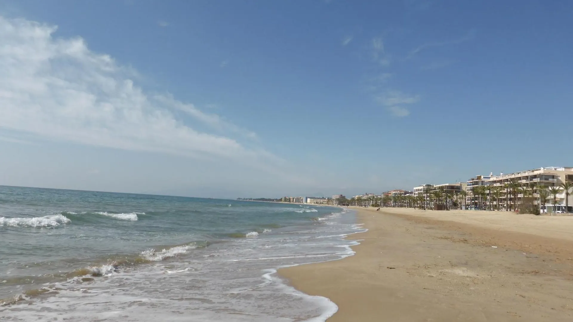 Delfos Playa Familidays Apartment Salou Spain