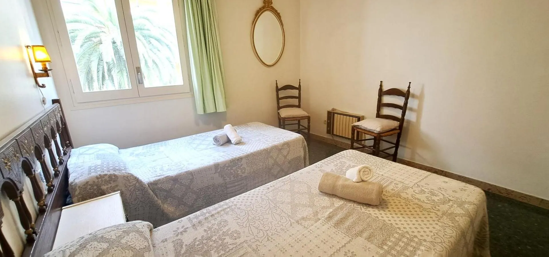 Delfos Playa Familidays Apartment Salou